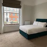 Charming Apartment Belsize Park